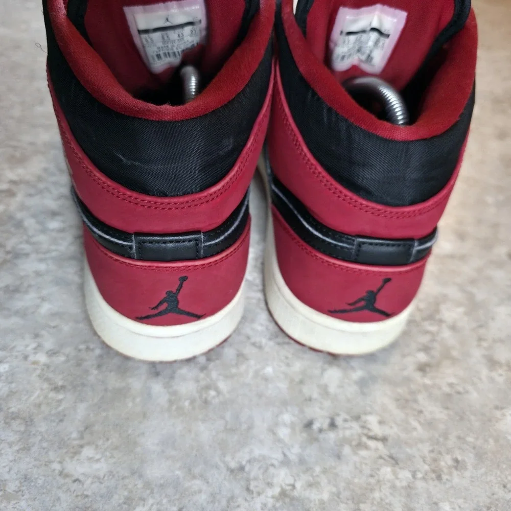 Jordan product pair